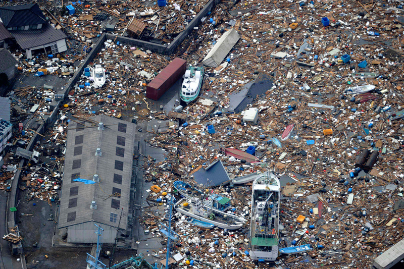 Illustration for article titled The Japan Quake's Most Powerful Photos (Updated)